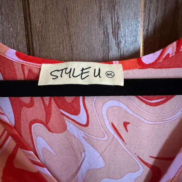 Style U- NWT Vibrant Swirl Patterned Kaftan - Picture 2 of 3